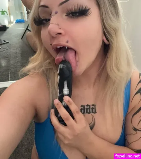Nasty Goth OnlyFans Thumbnail #reSJl0Fnyk