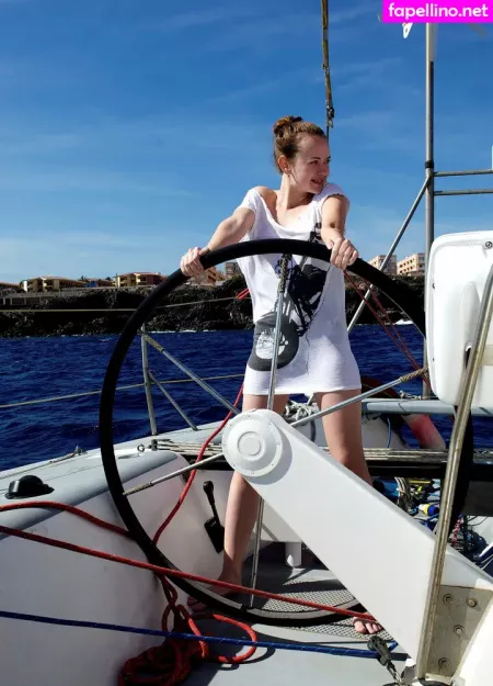 Nastya E OnlyFans Thumbnail #qgAksHRHZf