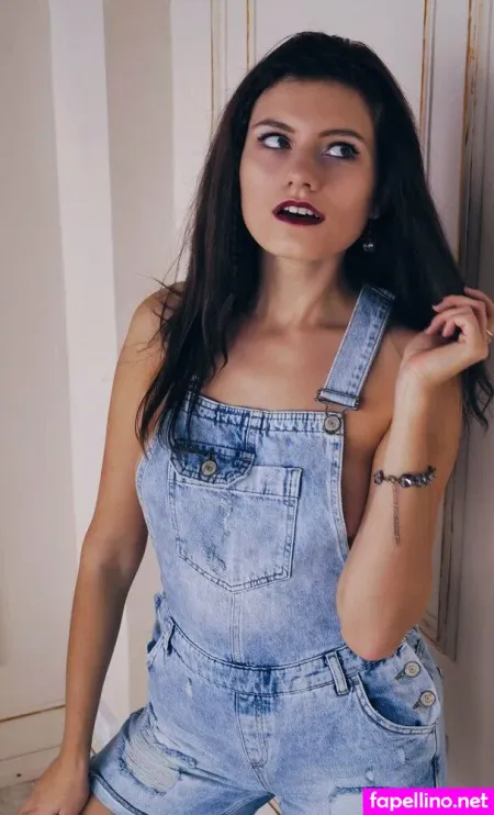 Nastya Rosse OnlyFans Thumbnail #sMt2megPFO