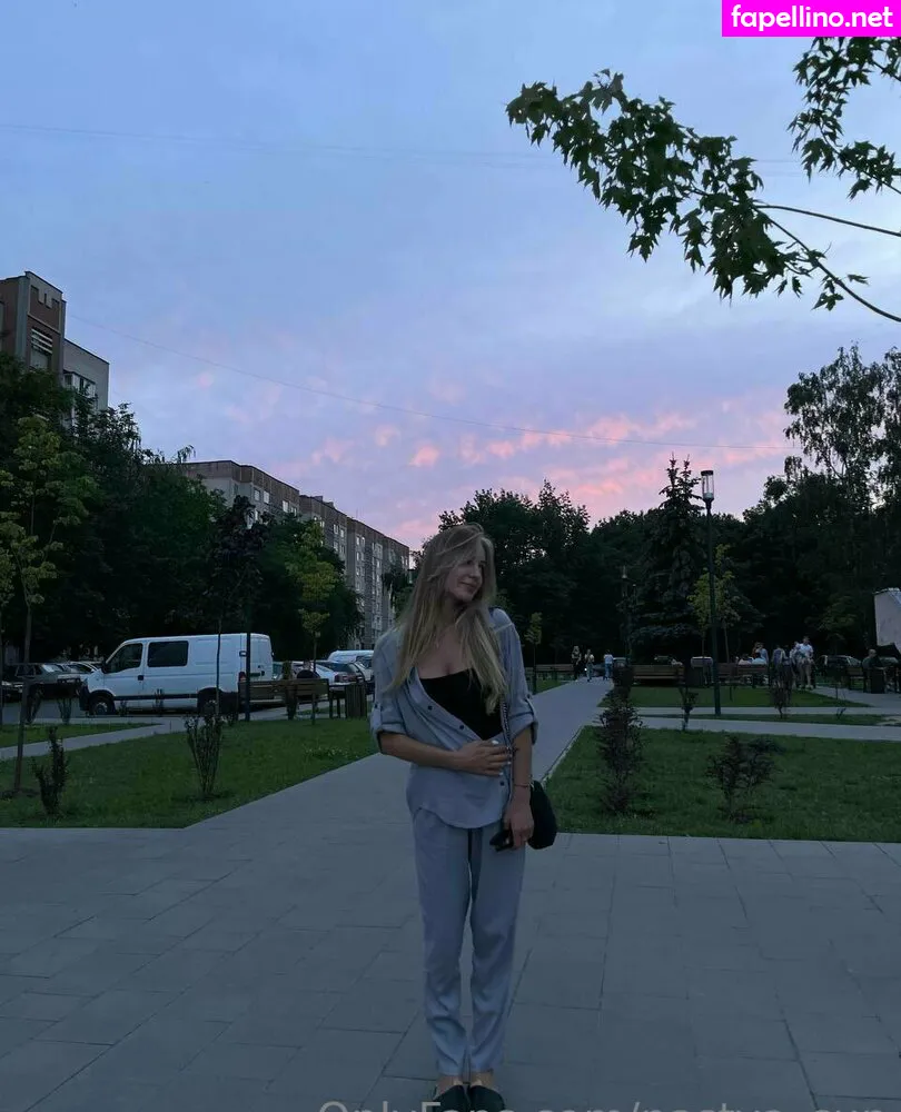 _nastyasun_, nastya_sun Nude Leaked OnlyFans Photo #5tK2QuSdeO