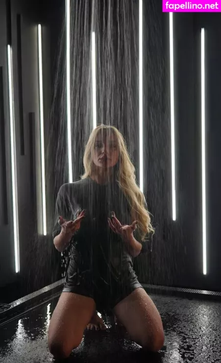 Nastya Sun OnlyFans Thumbnail #OXRYjcNapv