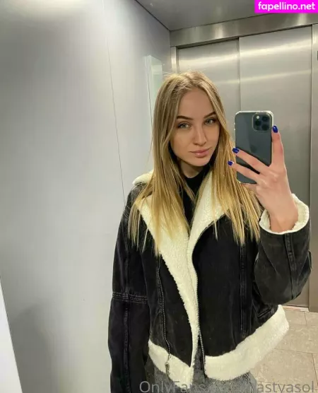 Nastyasol OnlyFans Thumbnail #el75NV8Svw