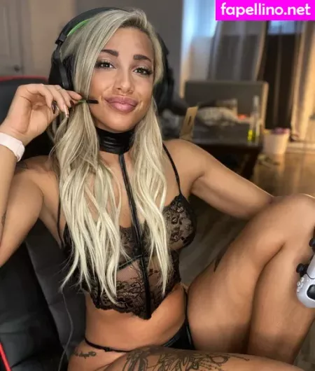 Nastymeli OnlyFans Thumbnail #aKX3qX8yaC