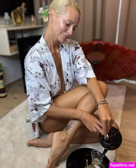 Natalia Bauer OnlyFans Thumbnail #4r1XgAdJt1