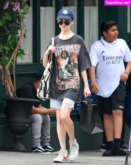 Natalia Dyer OnlyFans Thumbnail #7PIYvjl8wd