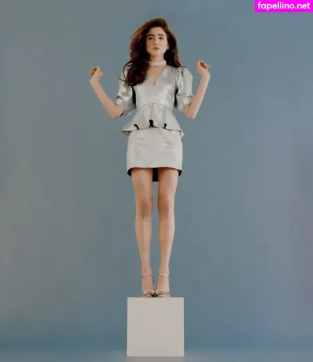 Natalia Dyer OnlyFans Thumbnail #MtQpG5u8L1