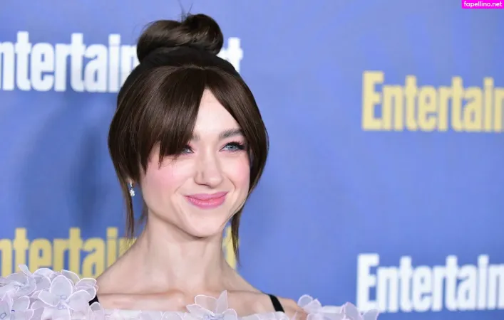 Natalia Dyer OnlyFans Thumbnail #oWKrOGjYJ7