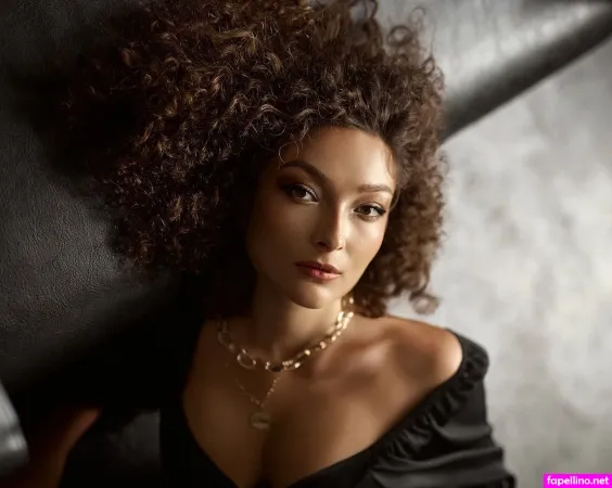 Natalia Olednik OnlyFans Thumbnail #2W7WLfAsad