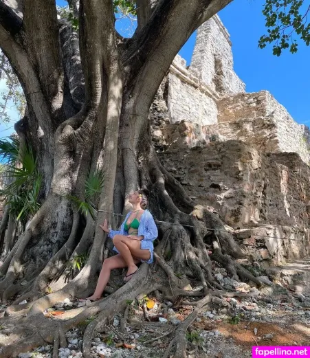 Natalia Olednik OnlyFans Thumbnail #QXMGRDTPPI