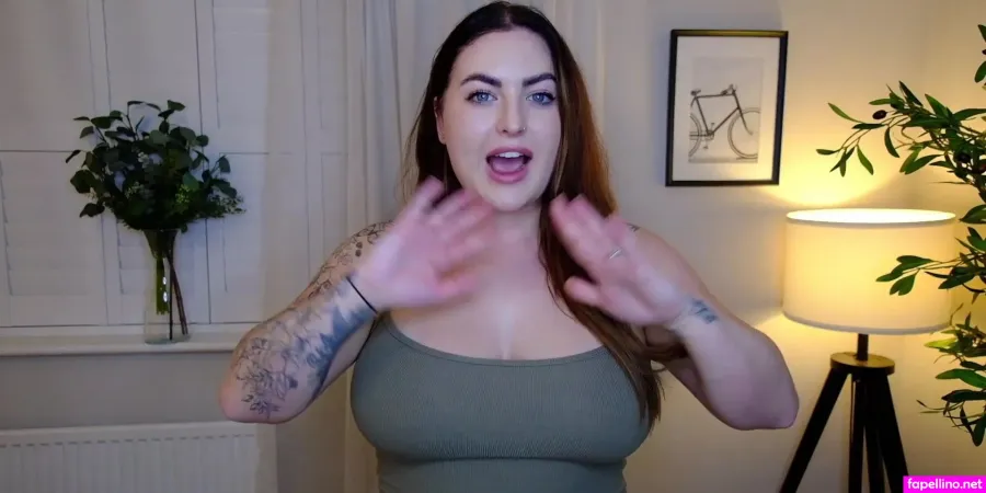 Natalia Reynolds OnlyFans Thumbnail #UShj2YCqQC