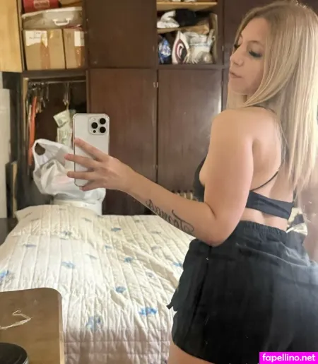 Natalia Tsolakii OnlyFans Thumbnail #Cki1VedLag