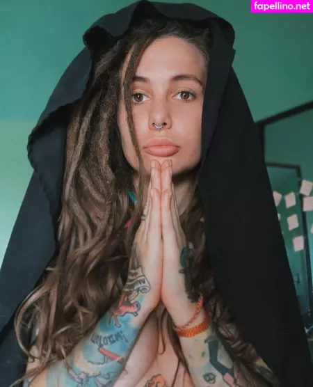 Natalia Veretennikova OnlyFans Thumbnail #zow6mL0chc