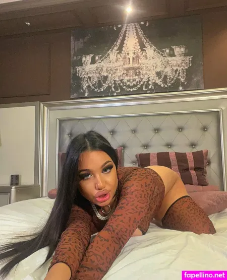 Nataliabums OnlyFans Thumbnail #eVZgTRKdzF