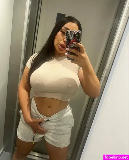 Nataliabums OnlyFans Thumbnail #up8zNfqGZ3