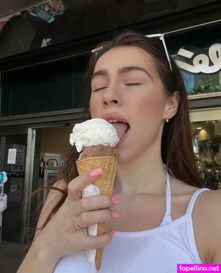 Nataliageraa OnlyFans Thumbnail #tQOndN1boB