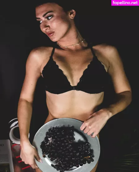 Nataliagetsnaughty OnlyFans Thumbnail #c8PRdhKuny