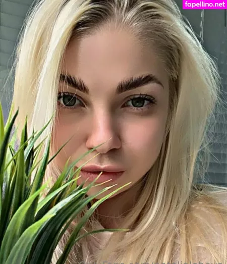 Natalialebova OnlyFans Thumbnail #L7HHEkrMeO