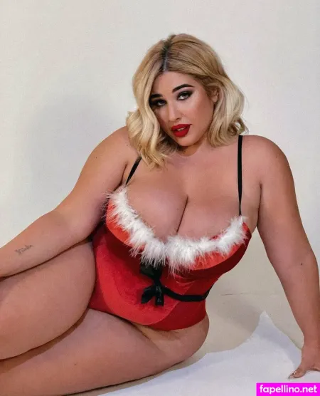 Natalialozanolive OnlyFans Thumbnail #q9LqC8zOYD