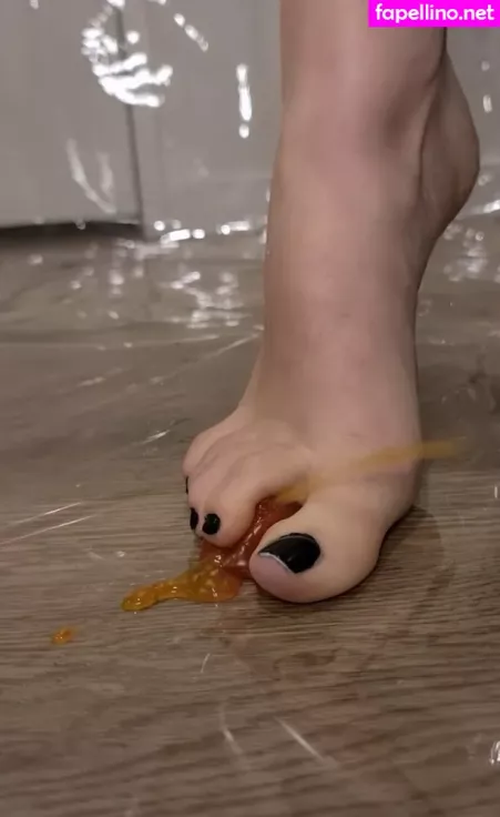 Nataliasxsoles OnlyFans Thumbnail #ng4BTLkCWK
