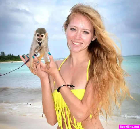 Natalie Ast OnlyFans Thumbnail #gMUWSpZBTW