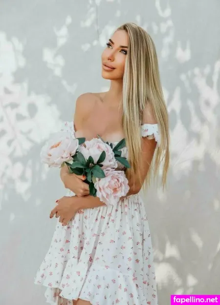 Natalie Blonde OnlyFans Thumbnail #apXMLlFQG4