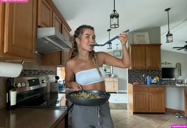 Natalie Brooks 2 OnlyFans Thumbnail #lfcpE74kCf