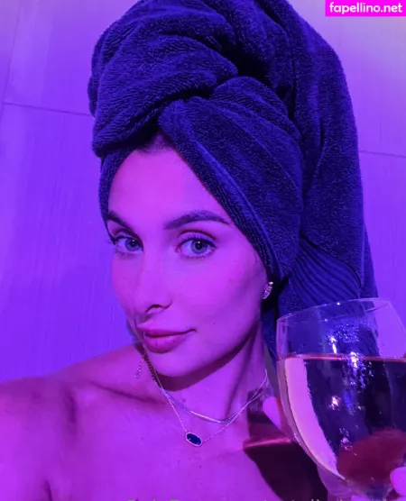 Natalie Brooks OnlyFans Thumbnail #BPWFz0pXoy