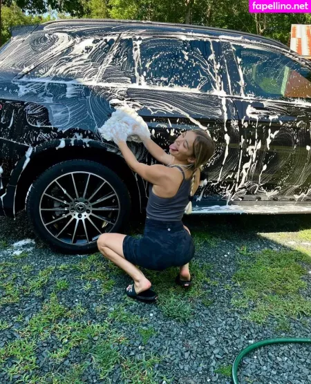 Natalie Decker OnlyFans Thumbnail #9JA0o3QDBR