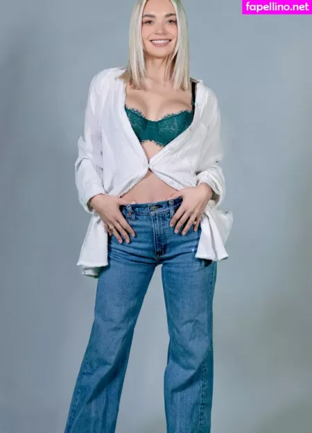 Natalie Decker OnlyFans Thumbnail #J5lY681I08