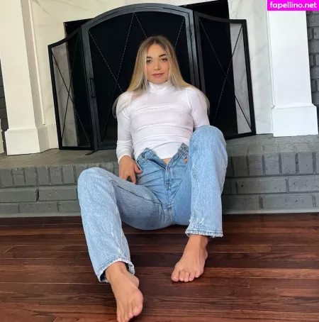 Natalie Decker OnlyFans Thumbnail #Qi4BNSpNG1