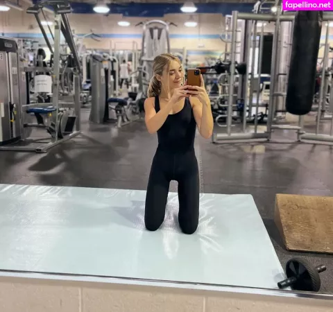 Natalie Decker OnlyFans Thumbnail #QvAiaiRLlO