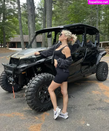 Natalie Decker OnlyFans Thumbnail #UFSBGCRwjN