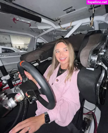 Natalie Decker OnlyFans Thumbnail #apS7WzmT0d