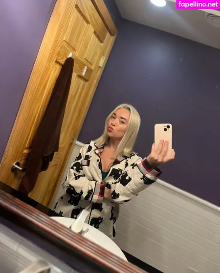 Natalie Decker OnlyFans Thumbnail #da8vUDiQTm