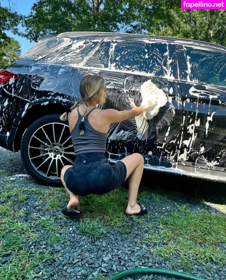 Natalie Decker OnlyFans Thumbnail #o8GQ4TTq2U