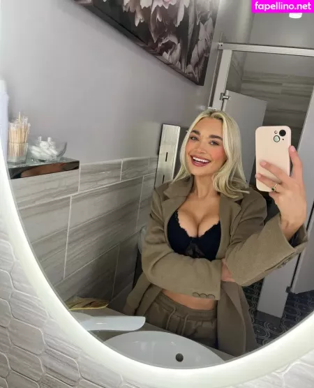 Natalie Decker OnlyFans Thumbnail #v56mcA2ci1