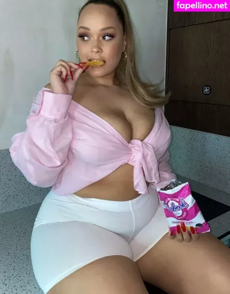 Natalie E Wade 1 OnlyFans Thumbnail #1Dd9wD4O5M