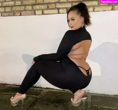 Natalie E Wade 1 OnlyFans Thumbnail #x8pb9BRp5C
