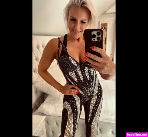 Natalie Horler OnlyFans Thumbnail #EyVqn0Iyut