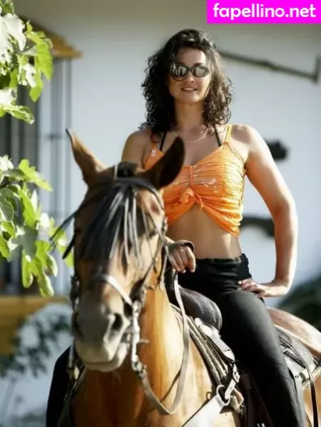 Natalie J Robb OnlyFans Thumbnail #PmFCI6Dobs