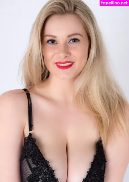 Natalie Juliet Deadman OnlyFans Thumbnail #UtU5ErYOS6