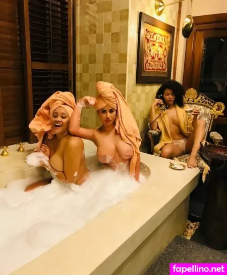 Natalie Nun OnlyFans Thumbnail #vNRtBMfCyg