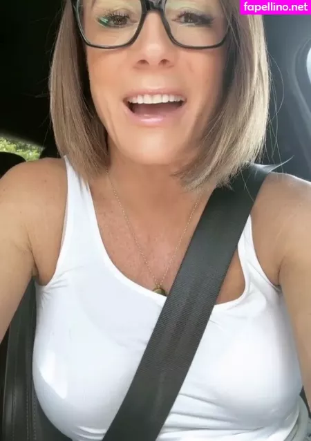 Natalie Pinkham OnlyFans Thumbnail #3D1xuQyts3