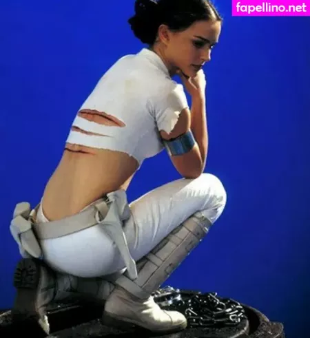 Natalie Portman OnlyFans Thumbnail #NsKo0Wwude