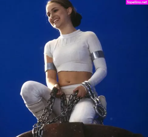 Natalie Portman OnlyFans Thumbnail #zAefxuuDMO