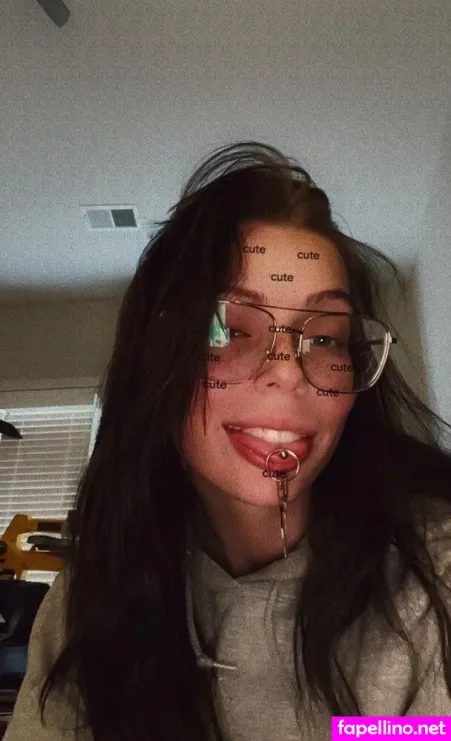Natalie R OnlyFans Thumbnail #Hz2cHh2hTv