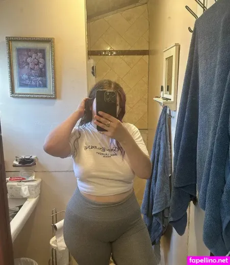 Natalie Renee Fitzgerald OnlyFans Thumbnail #3ejSr0AAUE