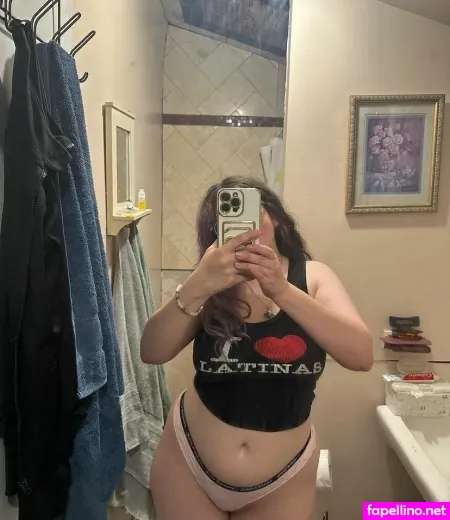 Natalie Renee Fitzgerald OnlyFans Thumbnail #4As6sE9TTy