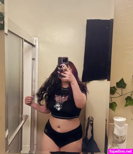 Natalie Renee Fitzgerald OnlyFans Thumbnail #ODWNzXIUFO