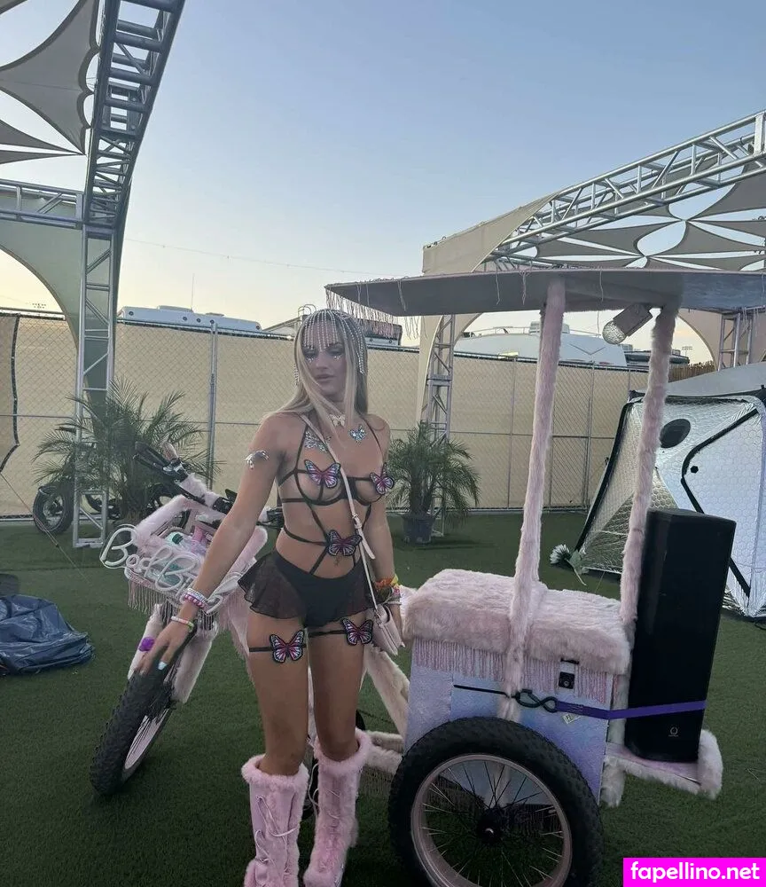 natnat.rolfs, natnatrolfs Nude Leaked OnlyFans Photo #KTQR2NzZ8o